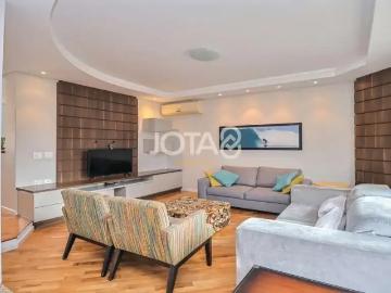 Casa / Sobrado em Condomínio para Locação em Curitiba/PR Seminário 3 Quartos