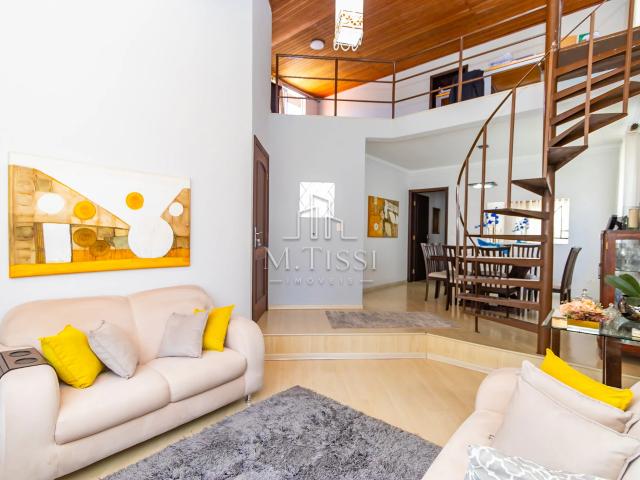Casa / Sobrado em Condomínio para Locação em Curitiba/PR Uberaba 3 Quartos