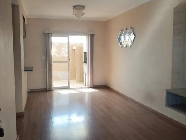 Casa / Sobrado em Condomínio para Locação em Curitiba/PR Uberaba 3 Quartos