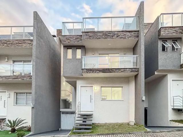 Casa / Sobrado em Condomínio para Locação em Curitiba/PR Uberaba 3 Quartos