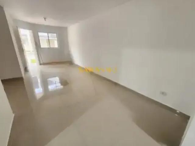 Casa / Sobrado em Condomínio para Locação em Curitiba/PR Uberaba 3 Quartos