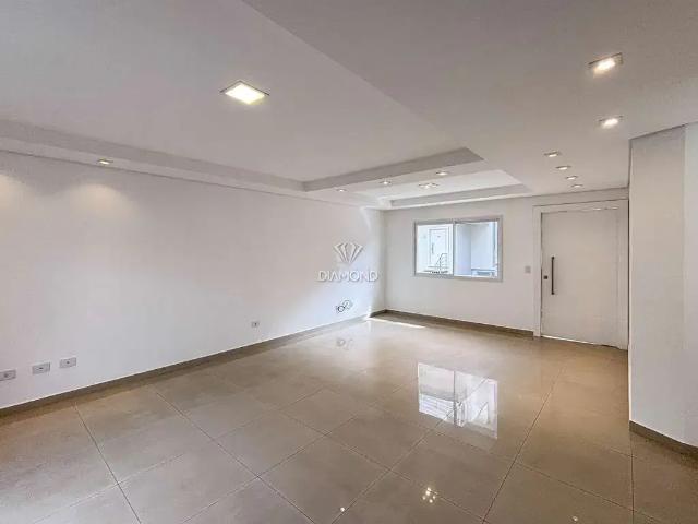 Casa / Sobrado em Condomínio para Locação em Curitiba/PR Uberaba 3 Quartos