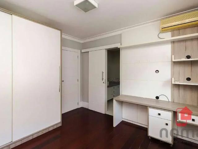 Casa / Sobrado em Condomínio para Locação em Curitiba/PR Umbará 4 Quartos