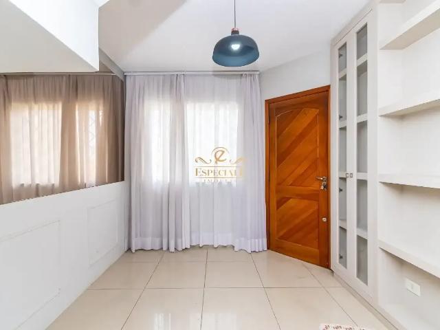 Casa / Sobrado em Condomínio para Locação em Curitiba/PR Xaxim 3 Quartos