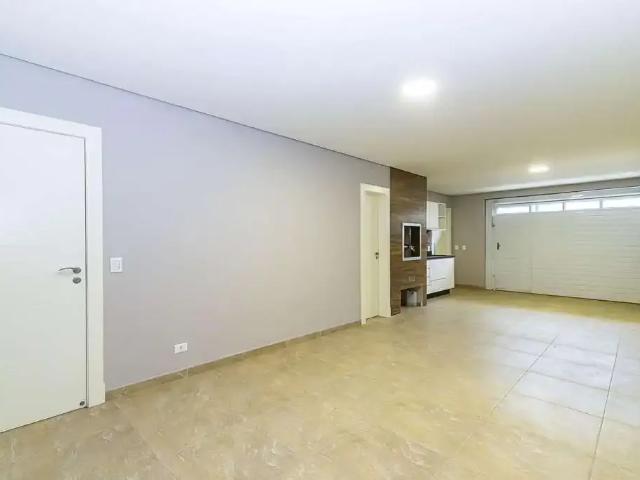 Casa / Sobrado em Condomínio para Locação em Curitiba/PR Xaxim 4 Quartos