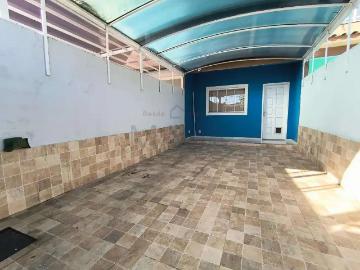 Casa / Sobrado em Condomínio para Locação em Duque de Caxias/RJ Jardim Primavera 2 Quartos