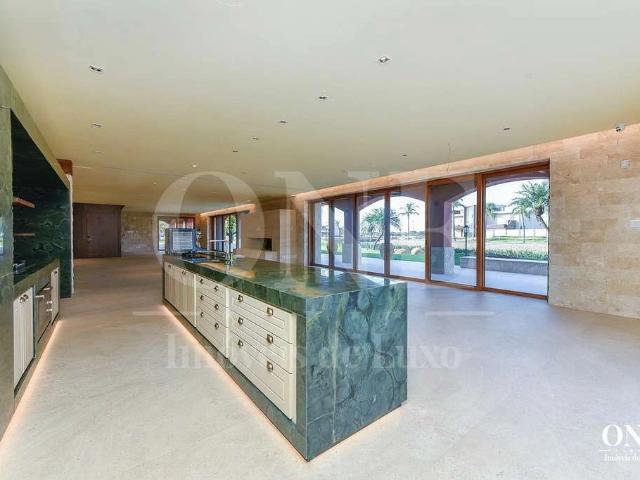 Casa / Sobrado em Condomínio para Locação em Eldorado do Sul/RS Sans Souci 4 Quartos