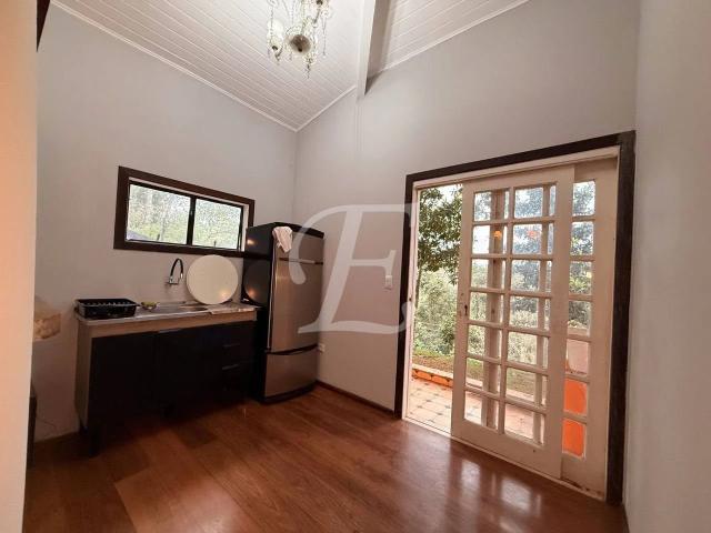 Casa / Sobrado em Condomínio para Locação em Embu das Artes/SP Moinho Velho 4 Quartos