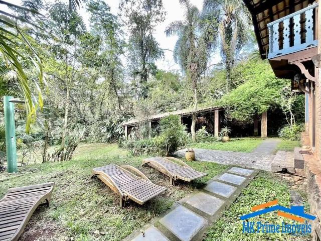 Casa / Sobrado em Condomínio para Locação em Embu das Artes/SP Moinho Velho 3 Quartos