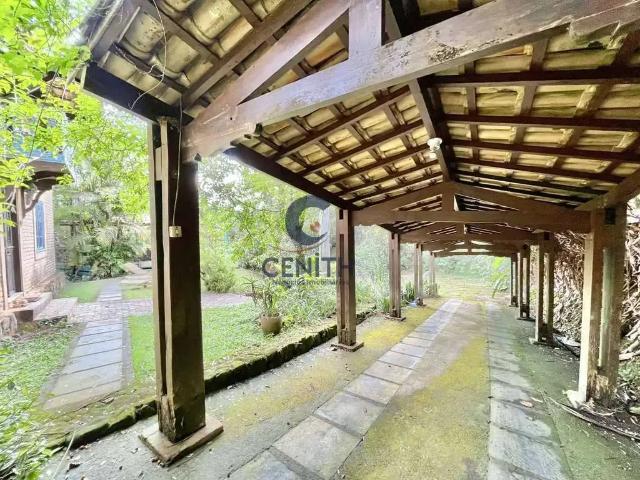 Casa / Sobrado em Condomínio para Locação em Embu das Artes/SP Capuava 3 Quartos