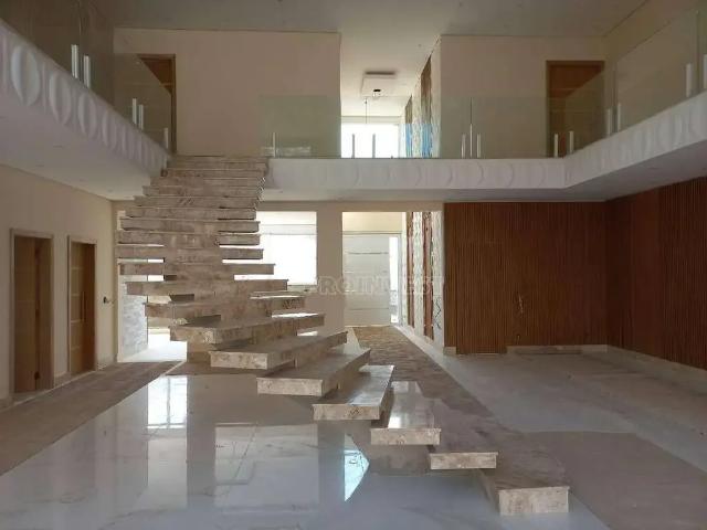 Casa / Sobrado em Condomínio para Locação em Embu das Artes/SP Granja Viana 6 Quartos