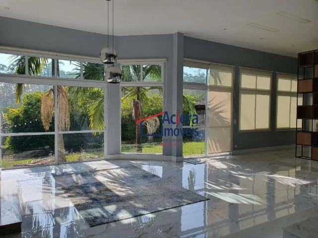 Casa / Sobrado em Condomínio para Locação em Embu das Artes/SP Jardim Indaiá 3 Quartos