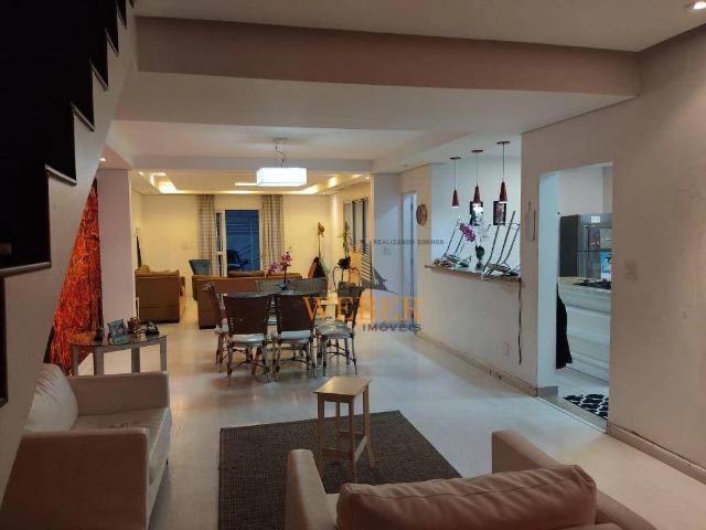 Casa / Sobrado em Condomínio para Locação em Embu das Artes/SP Jardim Santa Rita 4 Quartos