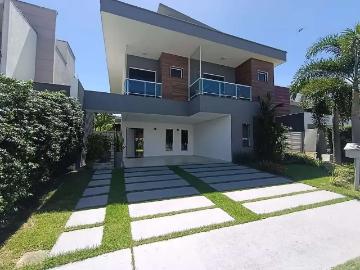 Casa / Sobrado em Condomínio para Locação em Eusébio/CE Coacu 4 Quartos