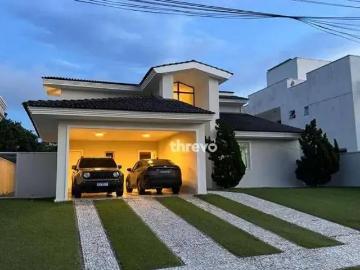 Casa / Sobrado em Condomínio para Locação em Eusébio/CE Cararu 4 Quartos