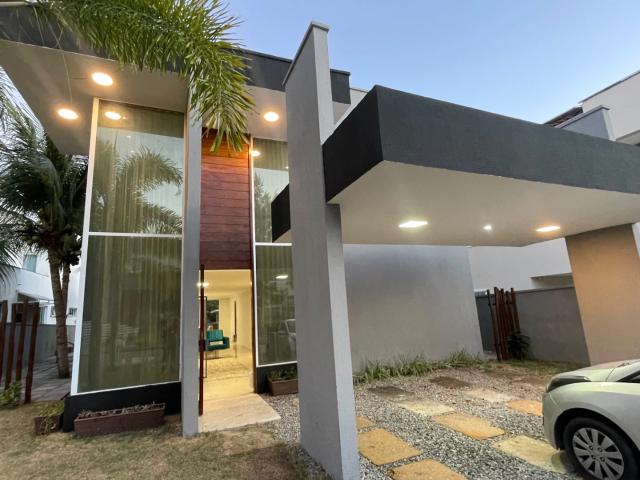 Casa / Sobrado em Condomínio para Locação em Eusébio/CE Alphaville Eusebio 6 Quartos