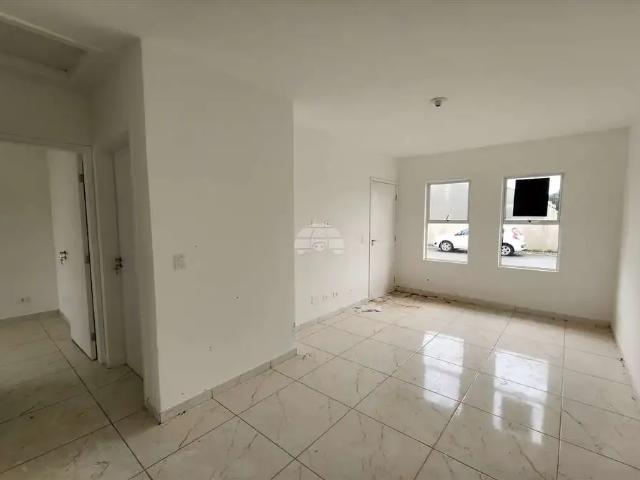 Casa / Sobrado em Condomínio para Locação em Fazenda Rio Grande/PR Estados 2 Quartos