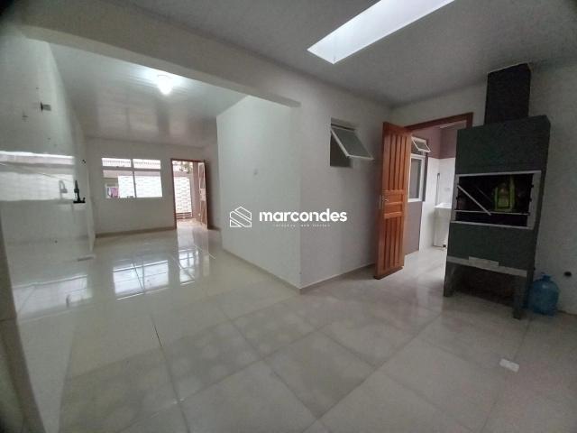 Casa / Sobrado em Condomínio para Locação em Fazenda Rio Grande/PR Estados 2 Quartos