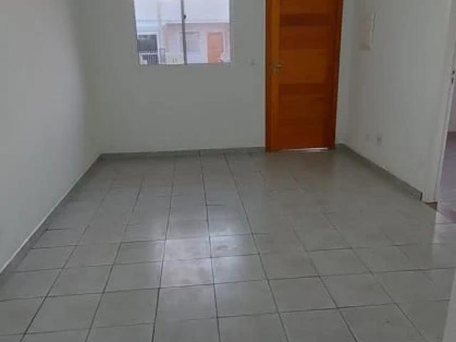 Casa / Sobrado em Condomínio para Locação em Fazenda Rio Grande/PR Estados 2 Quartos