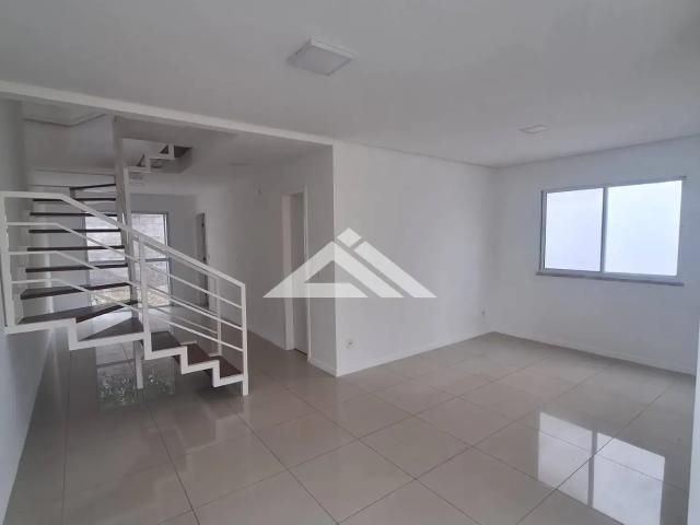 Casa / Sobrado em Condomínio para Locação em Feira de Santana/BA Sim 3 Quartos