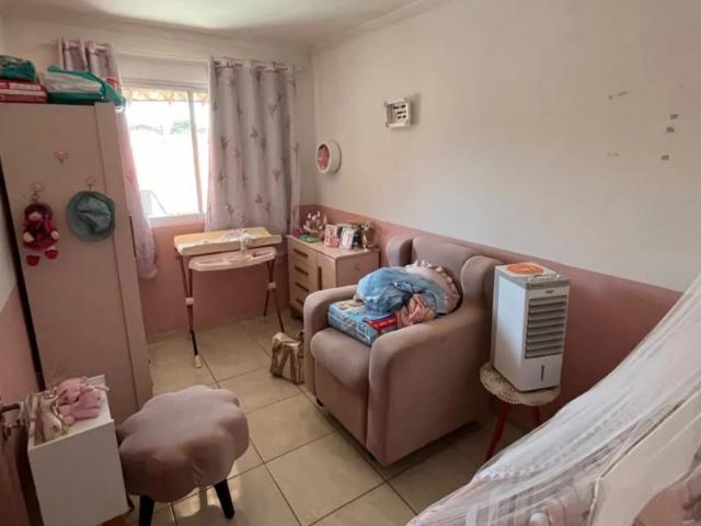 Casa / Sobrado em Condomínio para Locação em Fortaleza/CE Curió 4 Quartos