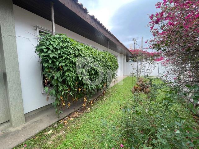 Casa / Sobrado em Condomínio para Locação em Florianópolis/SC Coqueiros 1 Quartos