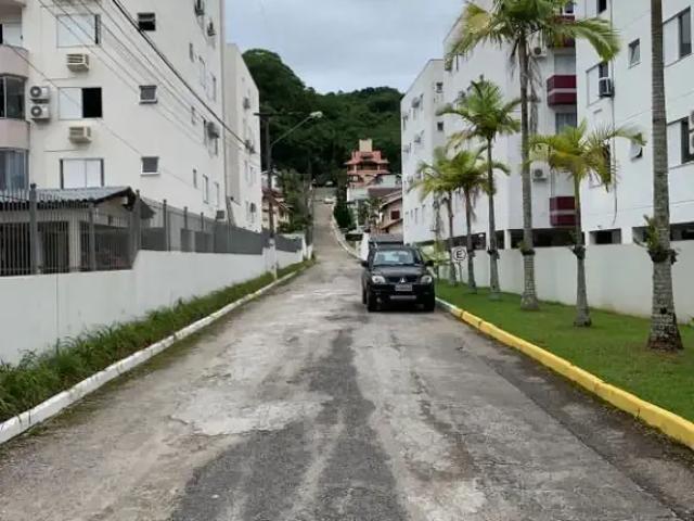Casa / Sobrado em Condomínio para Locação em Florianópolis/SC Córrego Grande 5 Quartos