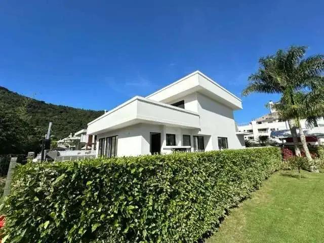 Casa / Sobrado em Condomínio para Locação em Florianópolis/SC Cachoeira do Bom Jesus 4 Quartos
