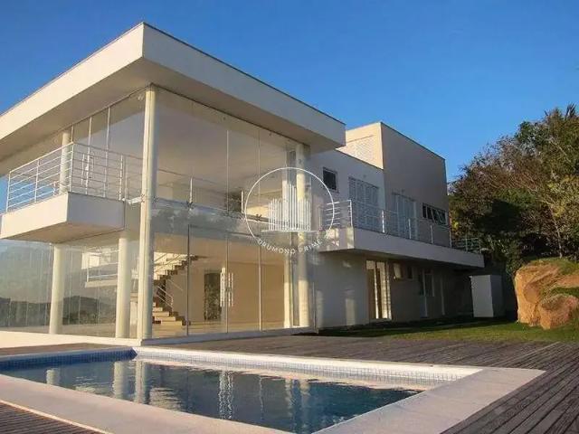 Casa / Sobrado em Condomínio para Locação em Florianópolis/SC Cacupé 3 Quartos