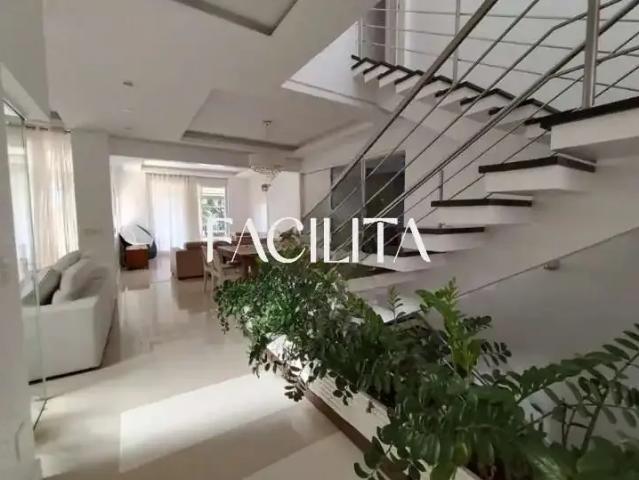 Casa / Sobrado em Condomínio para Locação em Florianópolis/SC Cacupé 4 Quartos