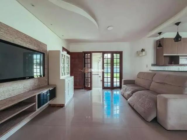 Casa / Sobrado em Condomínio para Locação em Florianópolis/SC Campeche 3 Quartos
