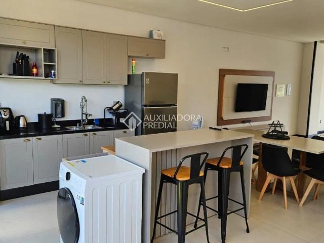 Casa / Sobrado em Condomínio para Locação em Florianópolis/SC Campeche 3 Quartos