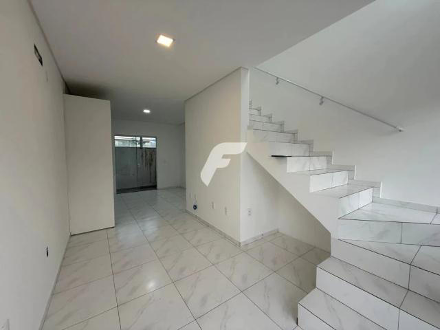 Casa / Sobrado em Condomínio para Locação em Florianópolis/SC Campeche 2 Quartos