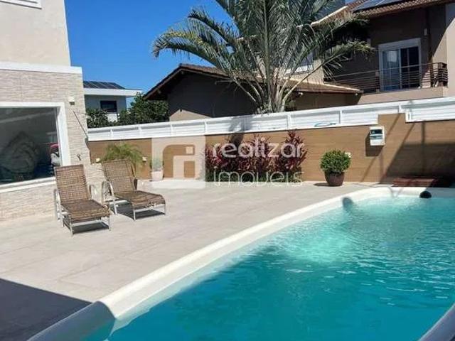 Casa / Sobrado em Condomínio para Locação em Florianópolis/SC Campeche 4 Quartos