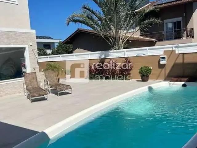 Casa / Sobrado em Condomínio para Locação em Florianópolis/SC Campeche 4 Quartos