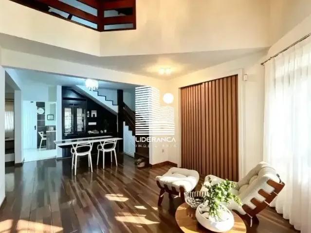 Casa / Sobrado em Condomínio para Locação em Florianópolis/SC Campeche 5 Quartos