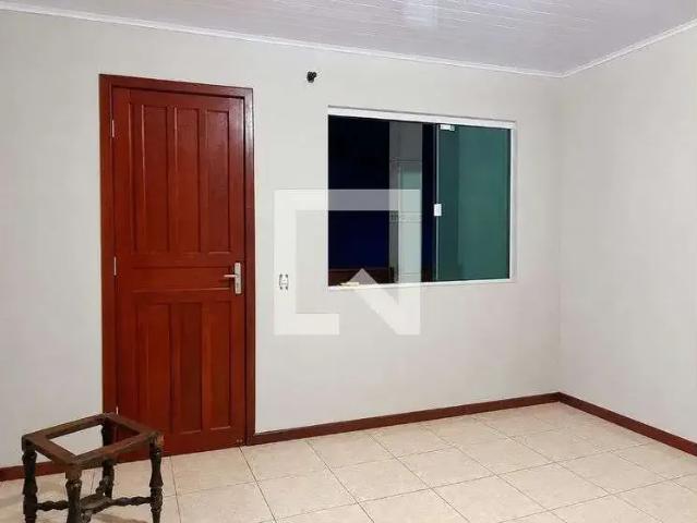 Casa / Sobrado em Condomínio para Locação em Florianópolis/SC Canto 3 Quartos