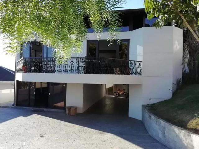 Casa / Sobrado em Condomínio para Locação em Florianópolis/SC Centro 4 Quartos