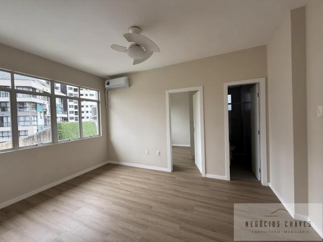 Casa / Sobrado em Condomínio para Locação em Florianópolis/SC Agronômica 2 Quartos