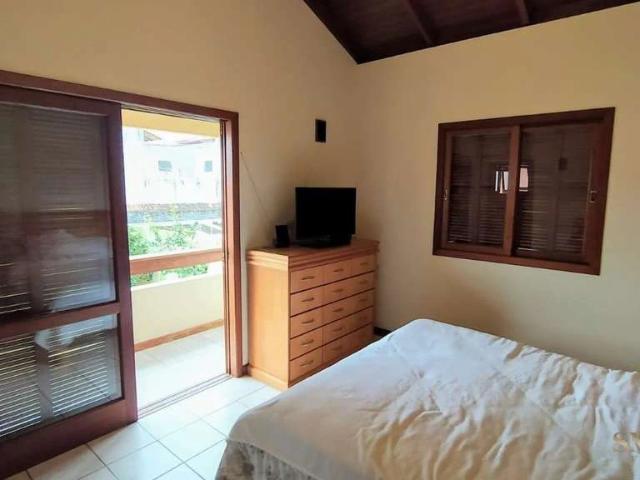Casa / Sobrado em Condomínio para Locação em Florianópolis/SC Balneário 5 Quartos