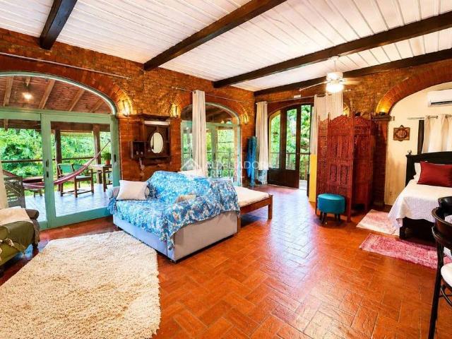 Casa / Sobrado em Condomínio para Locação em Florianópolis/SC Barra da Lagoa 1 Quartos