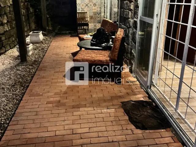 Casa / Sobrado em Condomínio para Locação em Florianópolis/SC João Paulo 1 Quartos