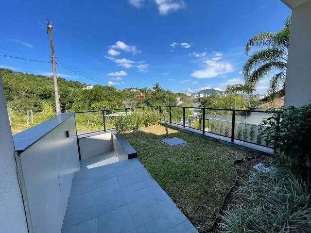 Casa / Sobrado em Condomínio para Locação em Florianópolis/SC João Paulo 3 Quartos