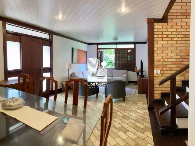 Casa / Sobrado em Condomínio para Locação em Florianópolis/SC Jurerê Internacional 4 Quartos