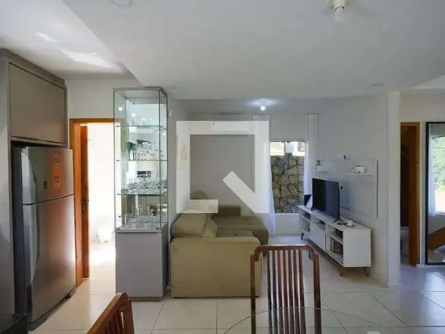 Casa / Sobrado em Condomínio para Locação em Florianópolis/SC Santo Antônio de Lisboa 2 Quartos