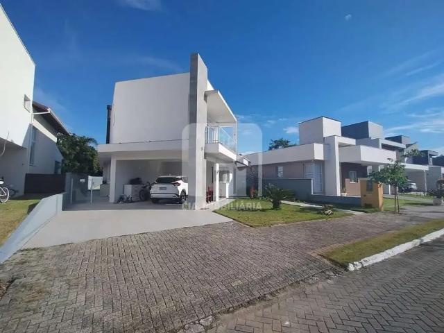 Casa / Sobrado em Condomínio para Locação em Florianópolis/SC Ribeirão da Ilha 4 Quartos