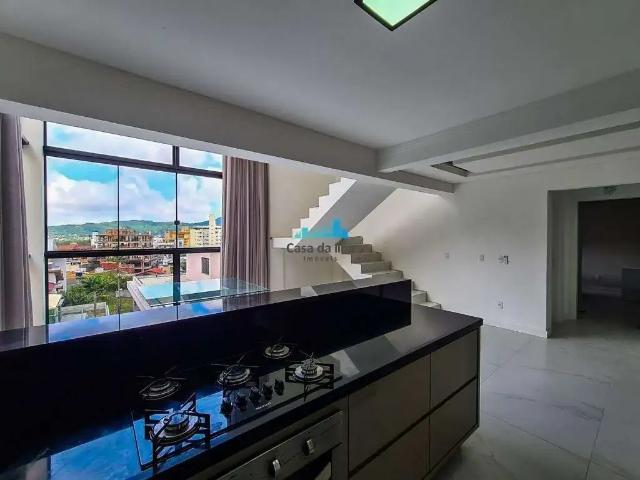 Casa / Sobrado em Condomínio para Locação em Florianópolis/SC Trindade 4 Quartos
