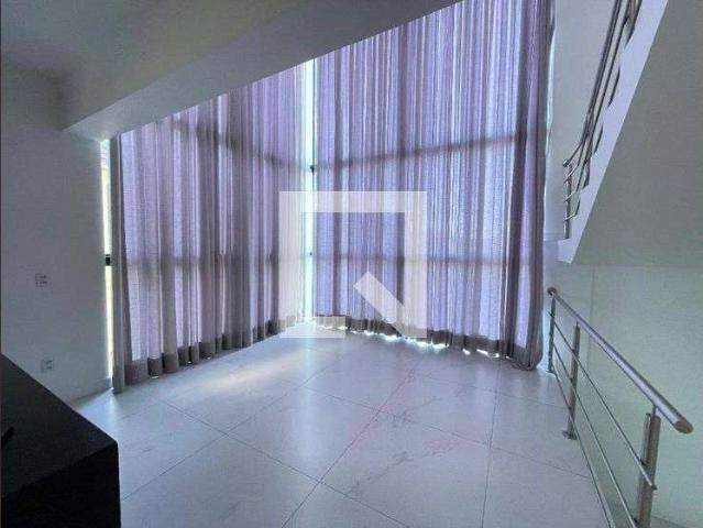 Casa / Sobrado em Condomínio para Locação em Florianópolis/SC Trindade 5 Quartos
