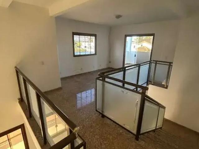 Casa / Sobrado em Condomínio para Locação em Goiânia/GO Jardim Vila Boa 4 Quartos