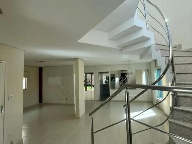 Casa / Sobrado em Condomínio para Locação em Goiânia/GO Loteamento Portal do Sol I 3 Quartos